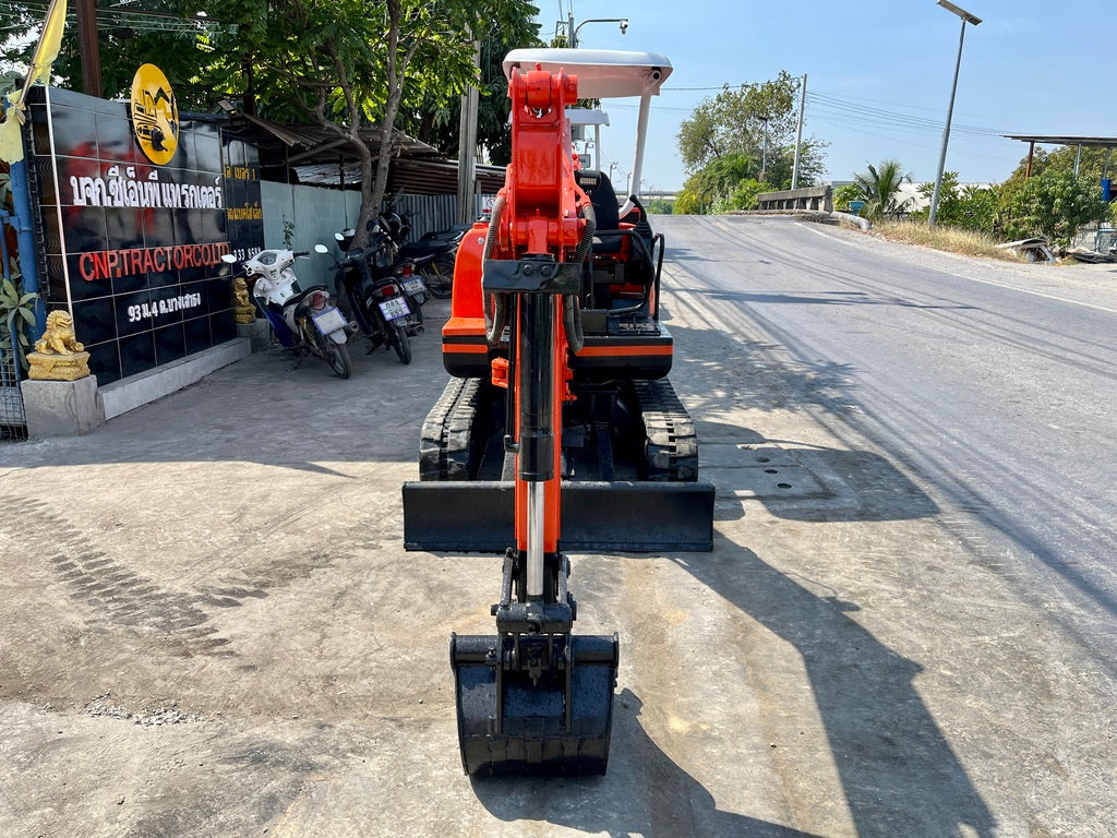 Kubota K-022