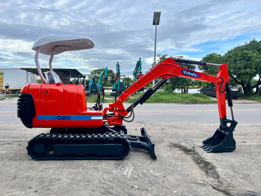 Kubota K-022
