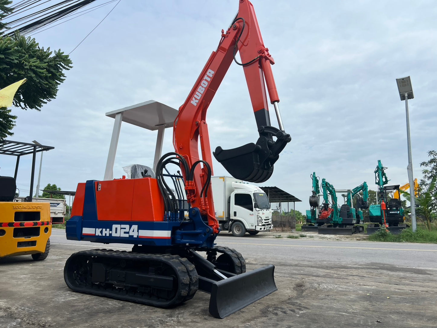 Kubota KH-024