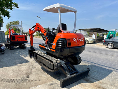 Kubota K-022