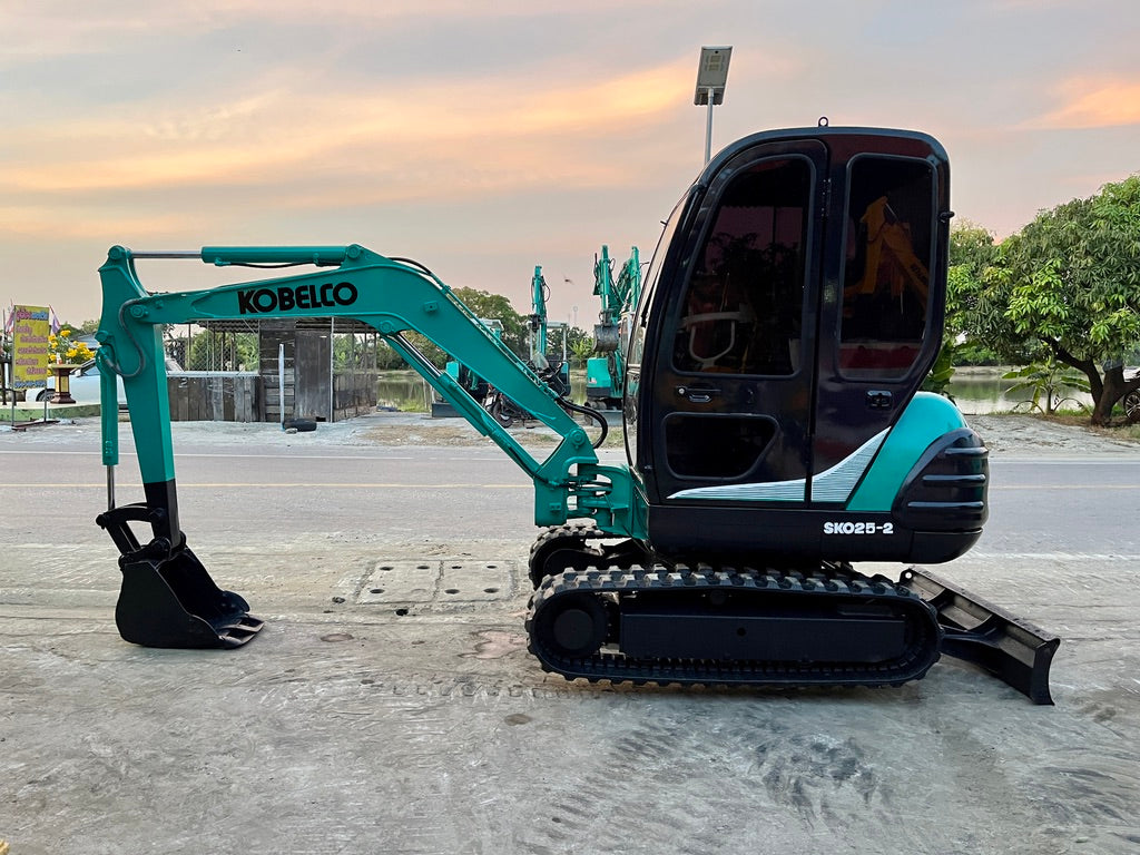 Kobelco SK025-2