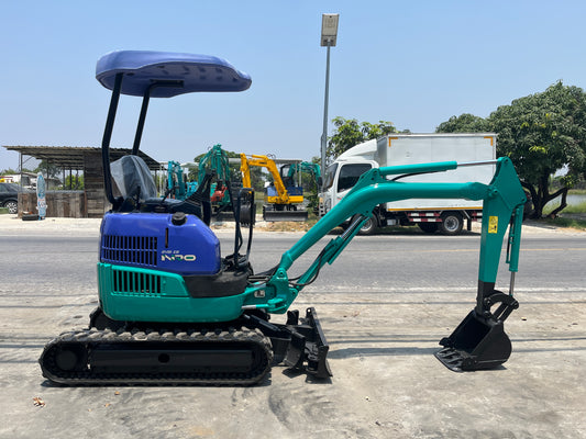 Komatsu PC15MR-1