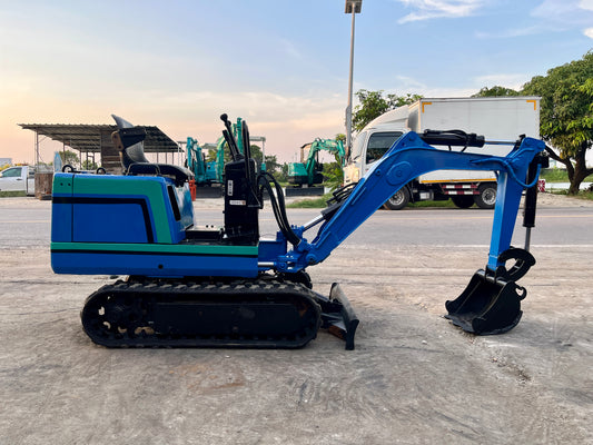 Kubota KH-007