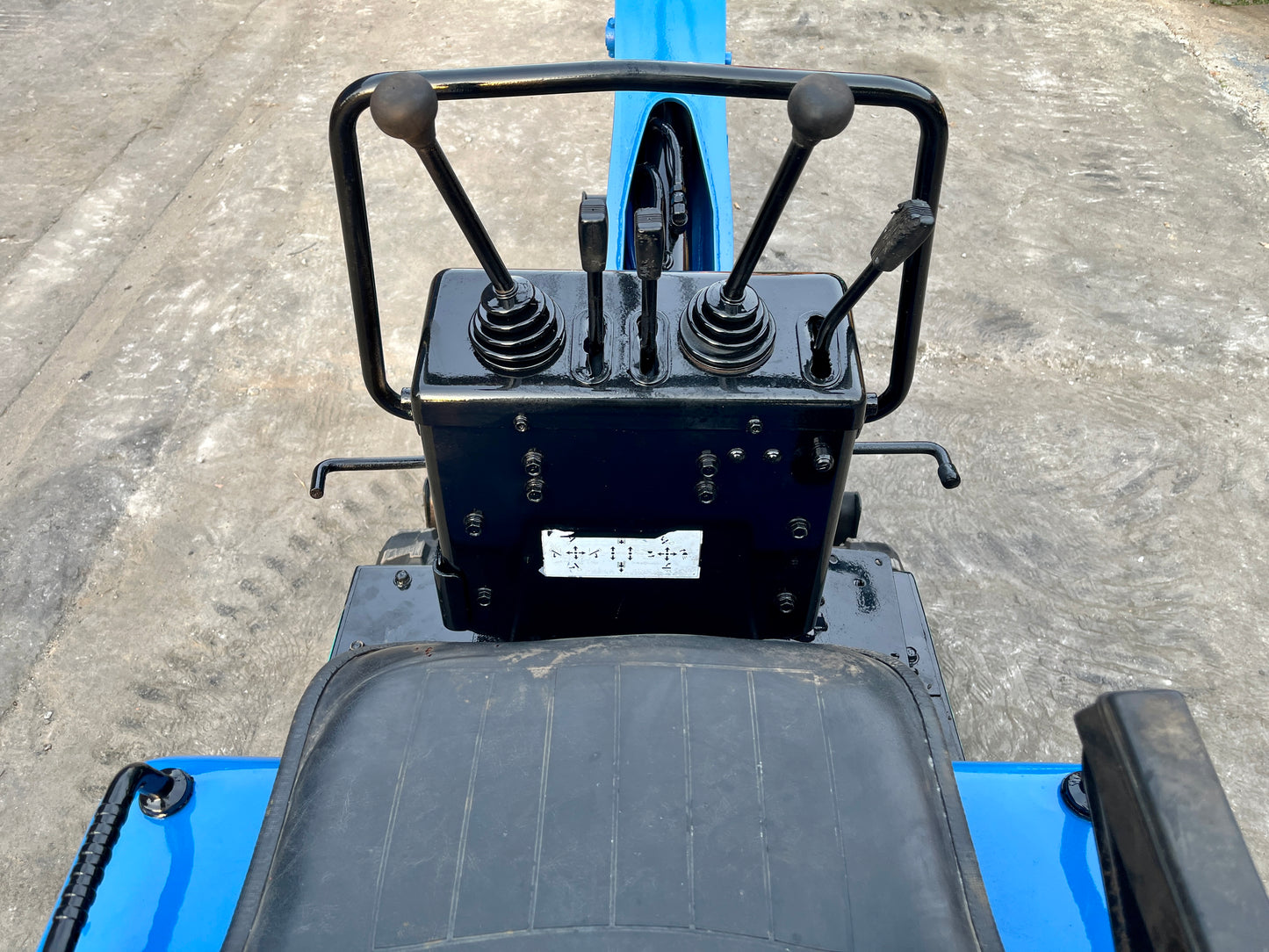 Kubota KH-007