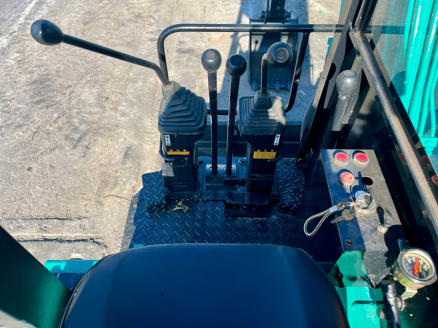 Komatsu PC28UU