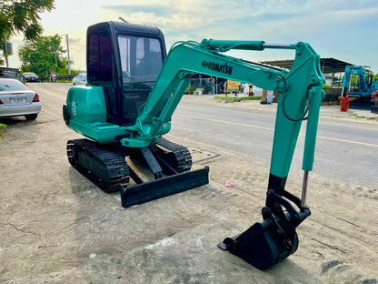 Komatsu PC15-3