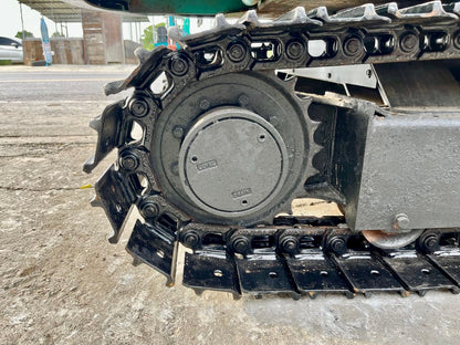 Komatsu PC15-3