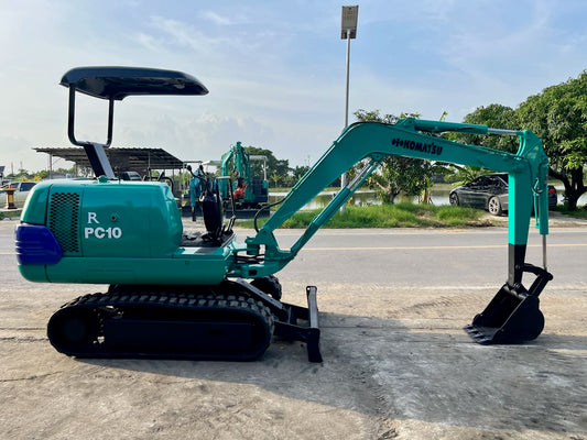 Komatsu PC10-7E