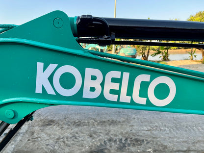 Kobelco SK015
