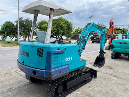 Kubota KX-027