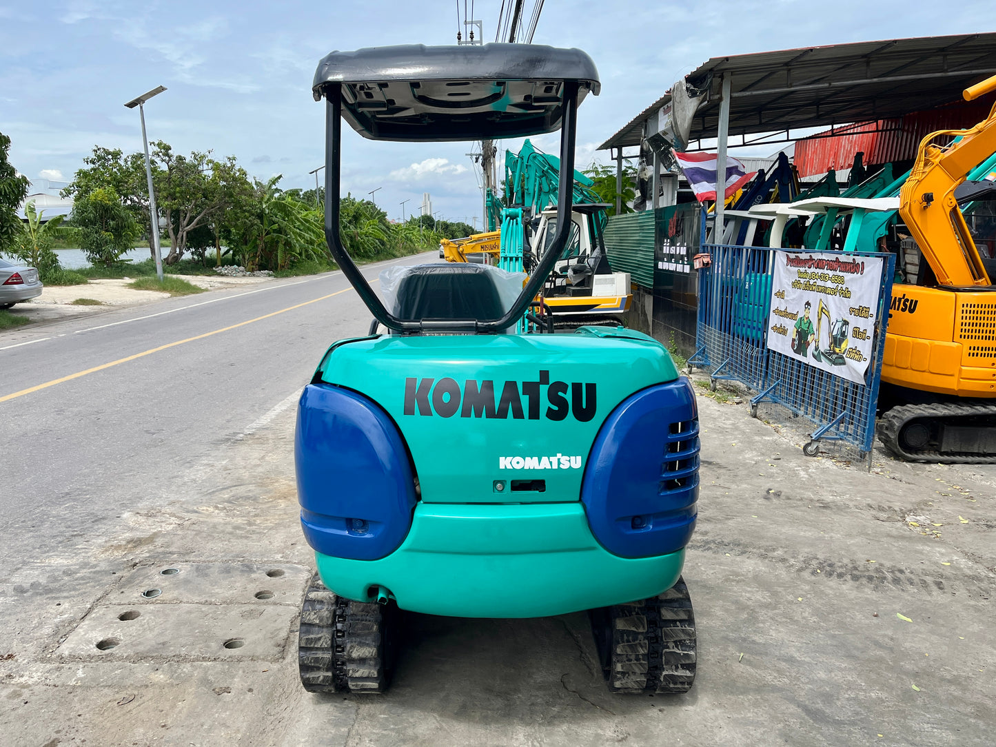 Komatsu PC20R-8