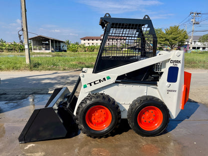 TCM BOBCAT 725