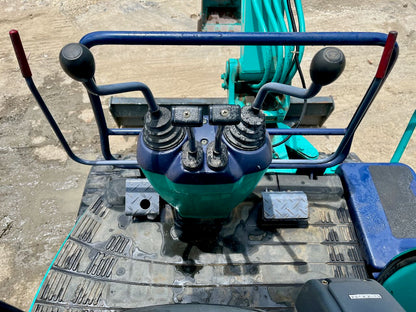 Komatsu PC27R-8