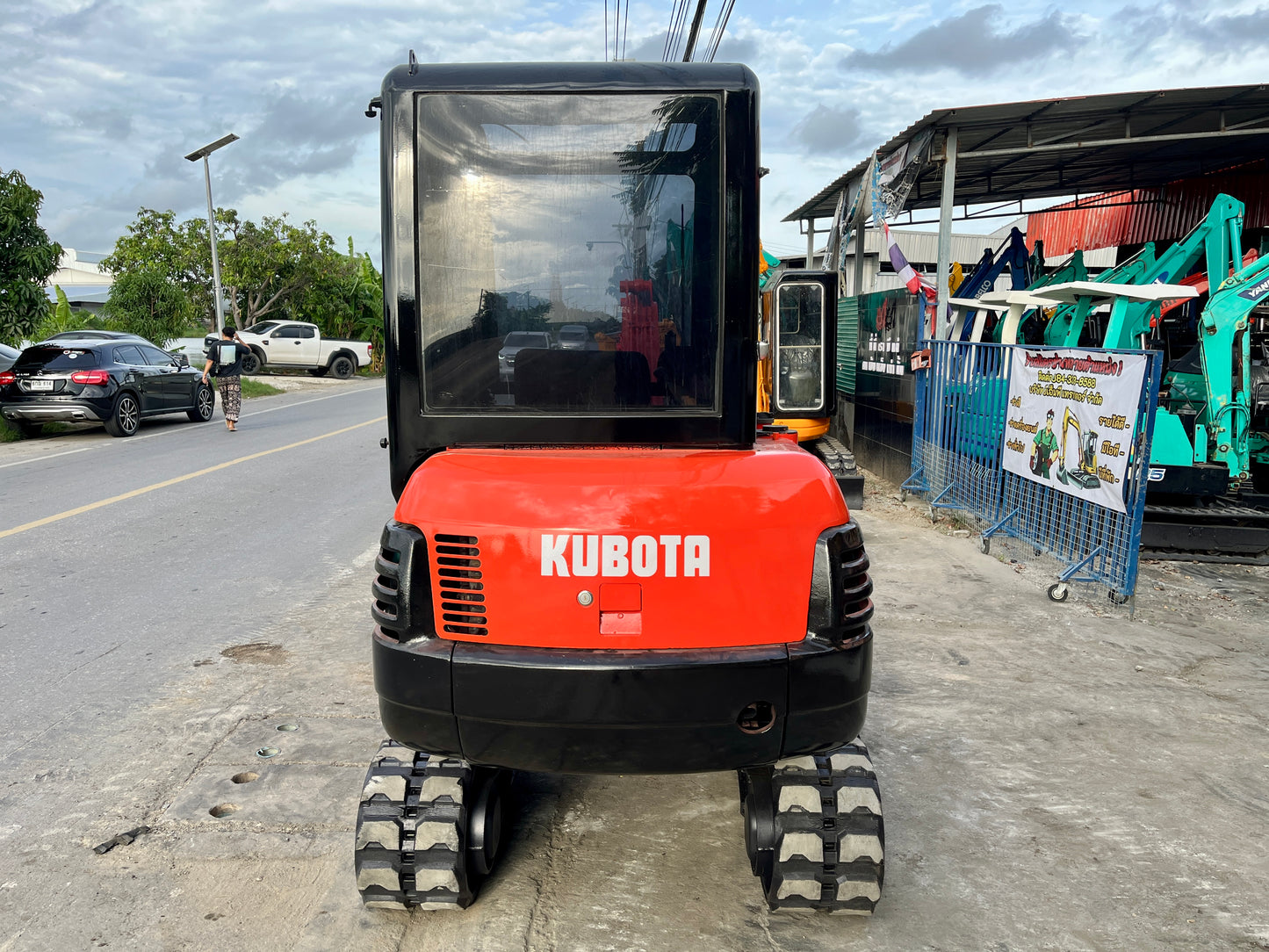 Kubota K-025