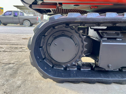 Kubota K-025