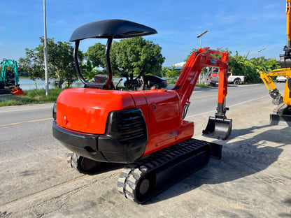 Kubota K-035