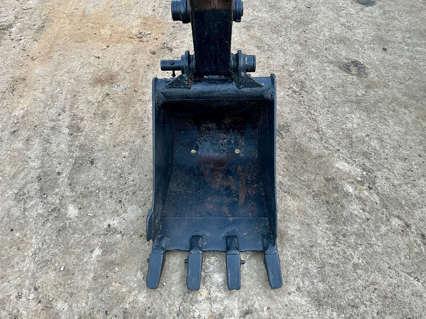 Hitachi EX55UR