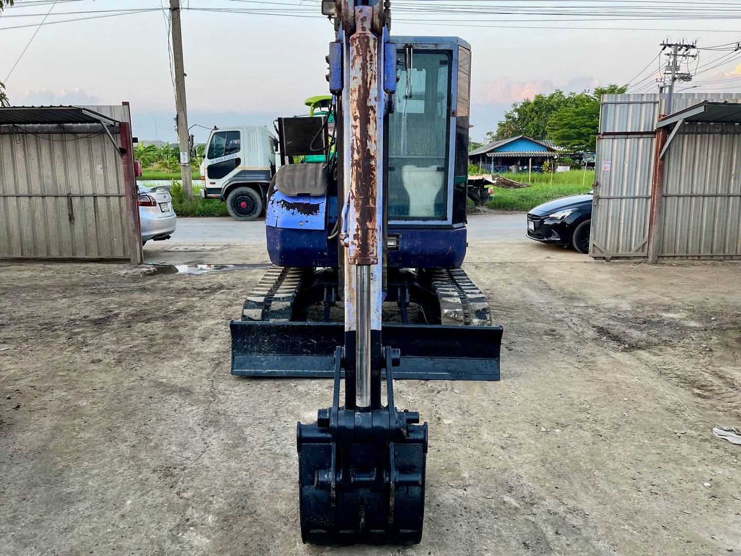 Hitachi EX55UR
