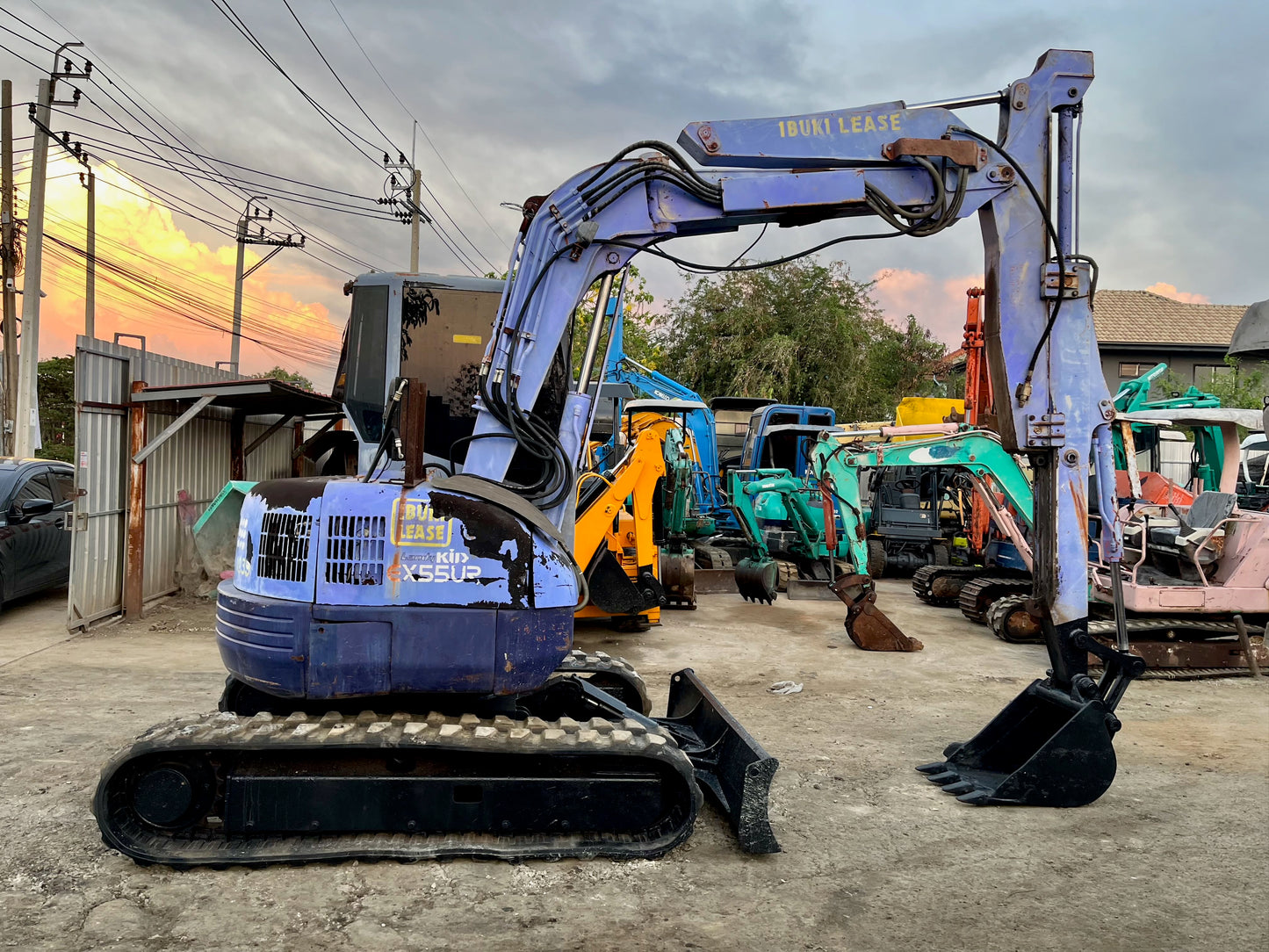 Hitachi EX55UR