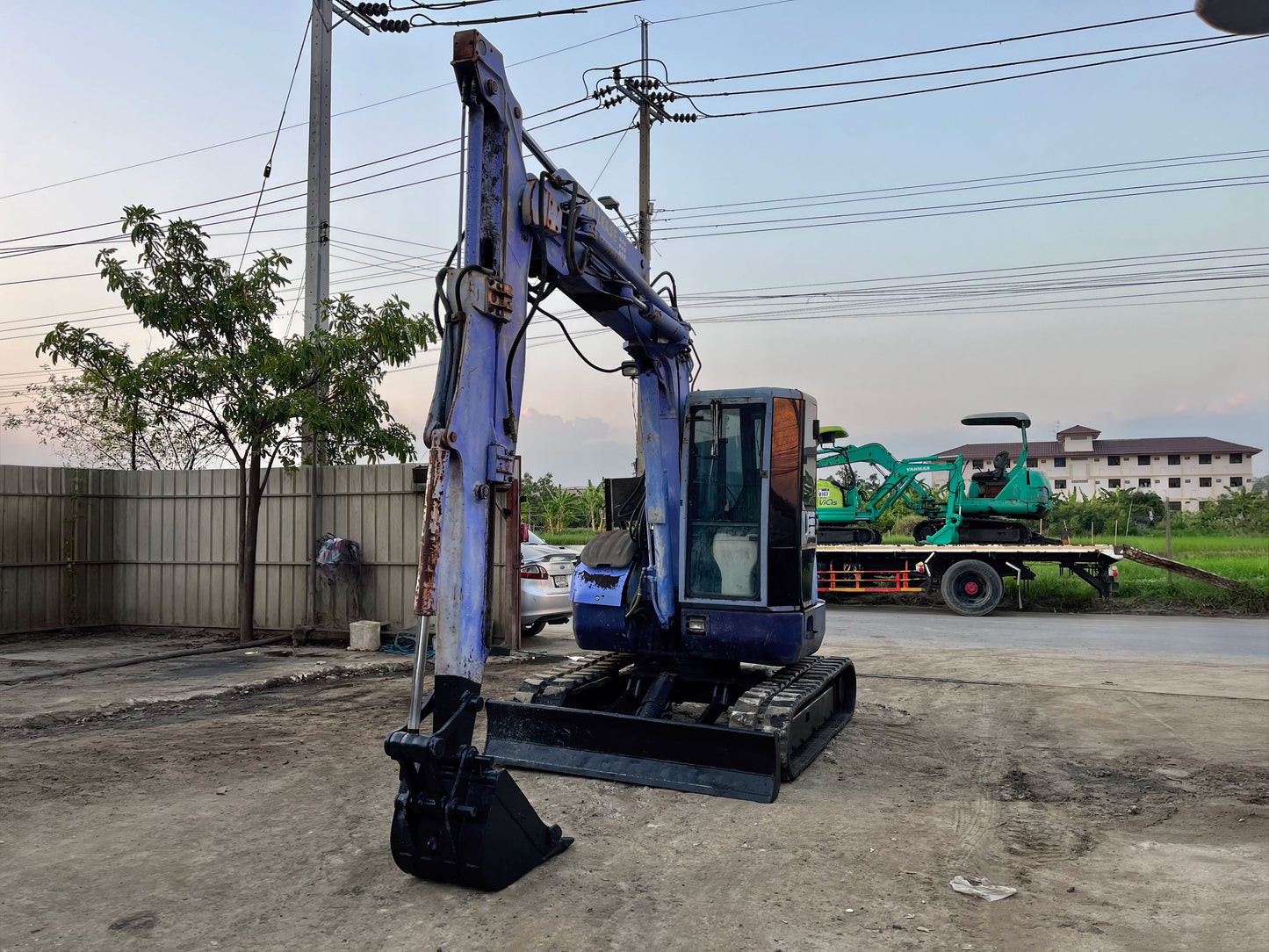 Hitachi EX55UR