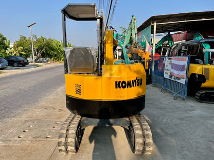 Komatsu PC28UU-1