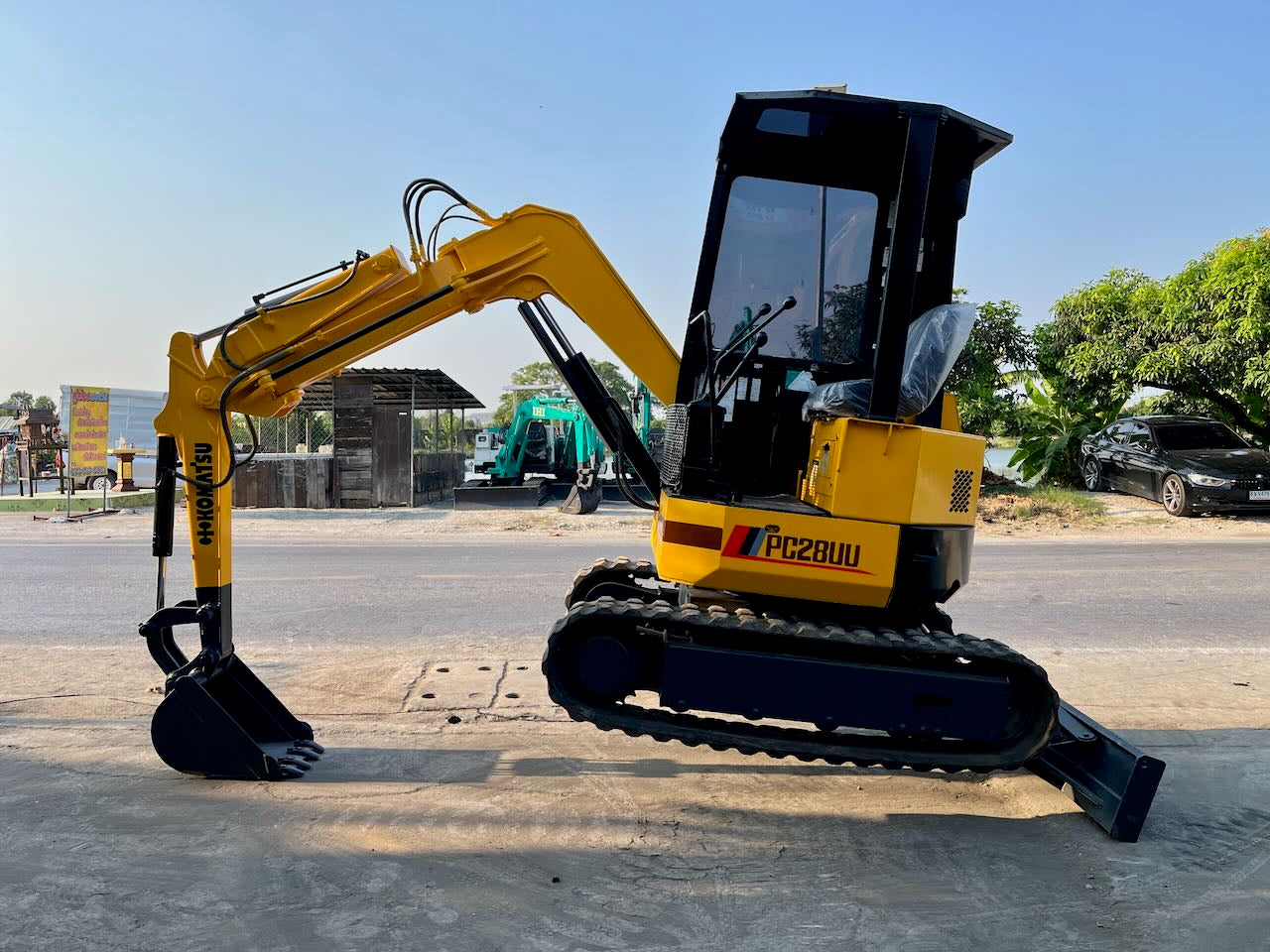 Komatsu PC28UU-1
