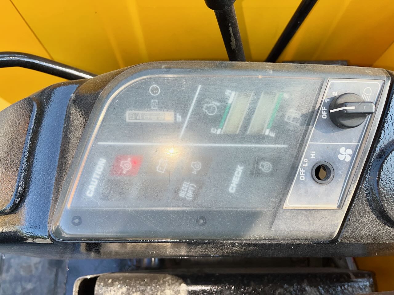Komatsu PC20-7E