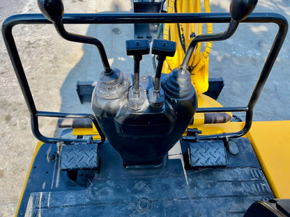 Komatsu PC20-7E