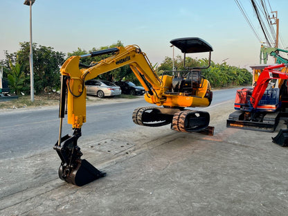 Komatsu PC20-7E