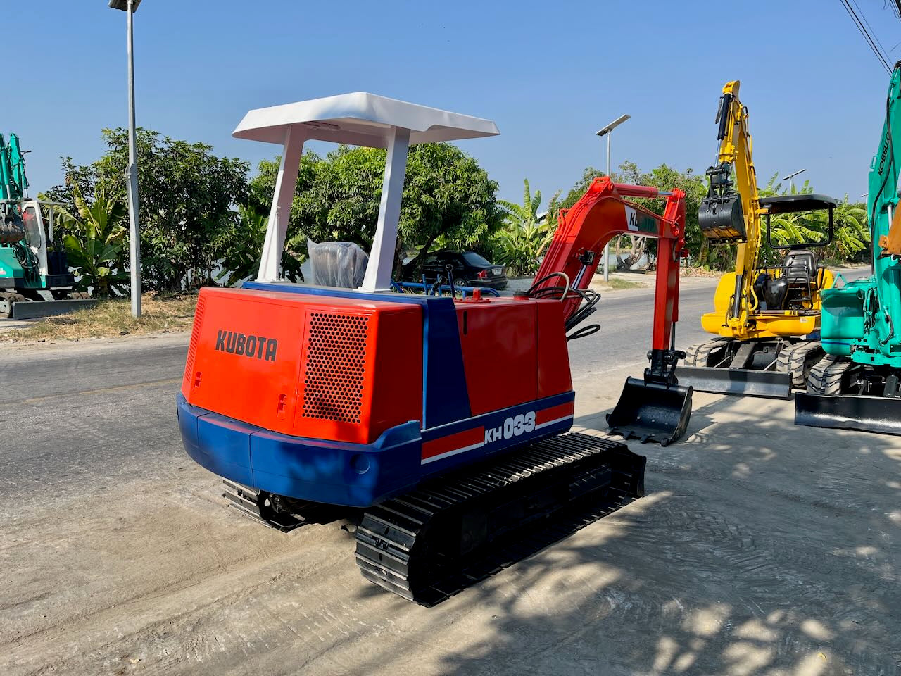 Kubota KH-033