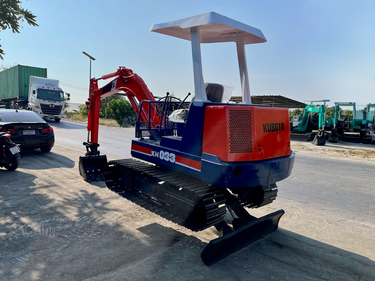 Kubota KH-033
