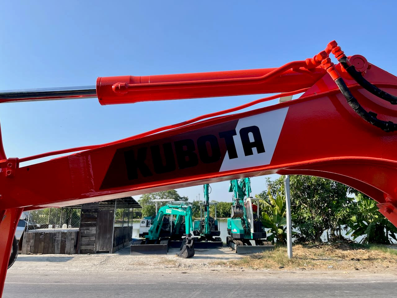 Kubota KH-033