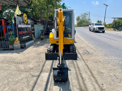 Komatsu PC15-2