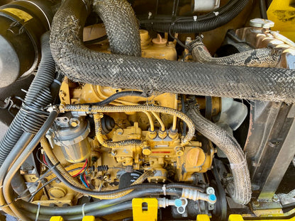 Komatsu PC15-2