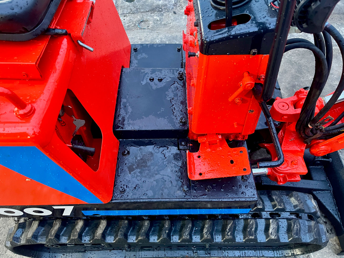 Kubota KH-007