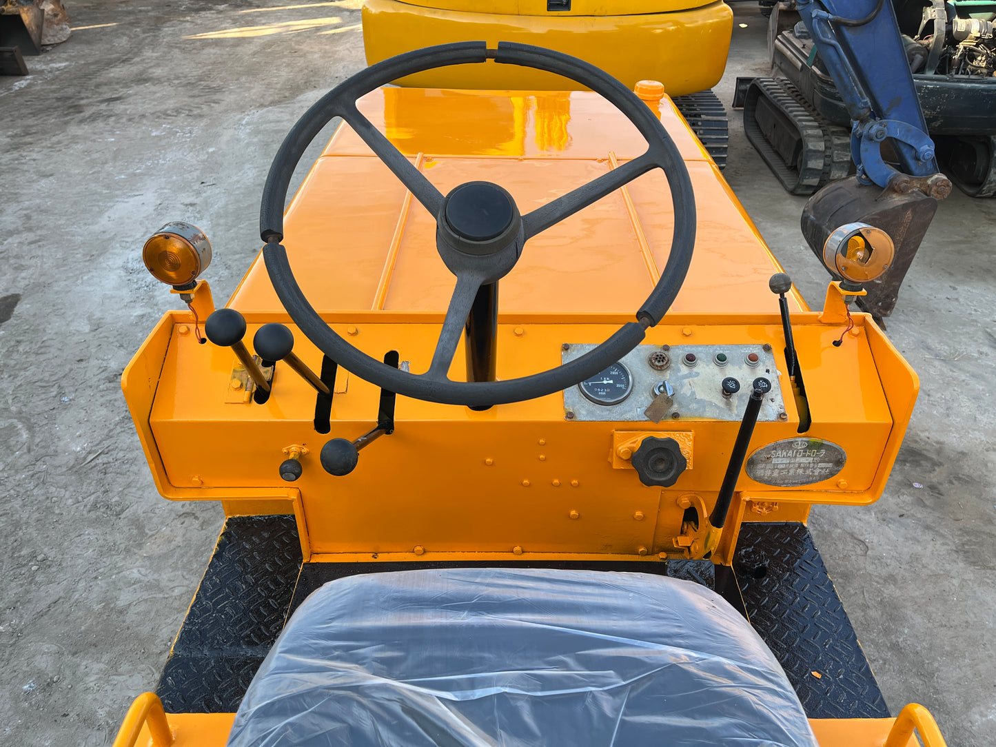 Sakai SV25