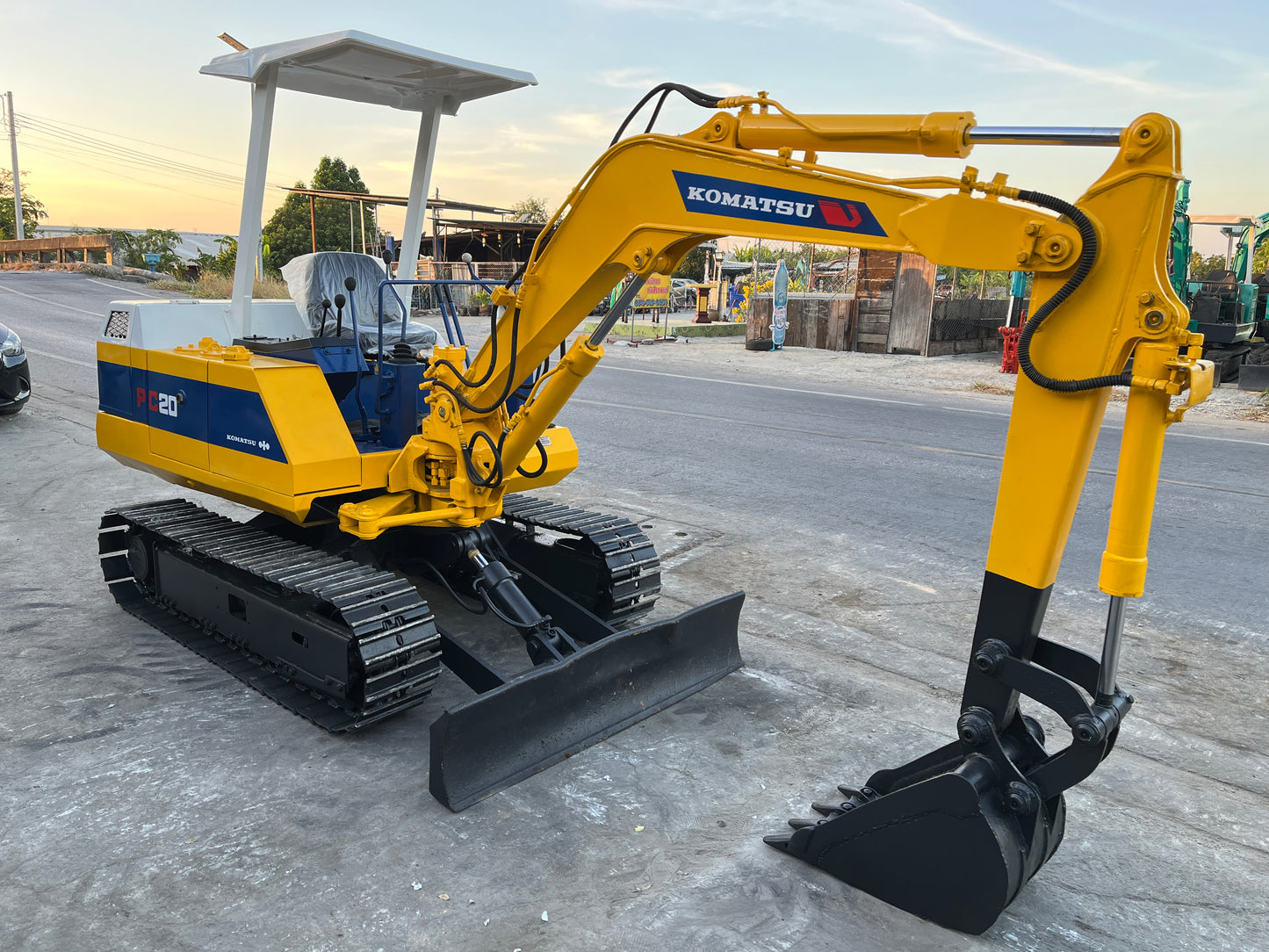 Komatsu PC20-5