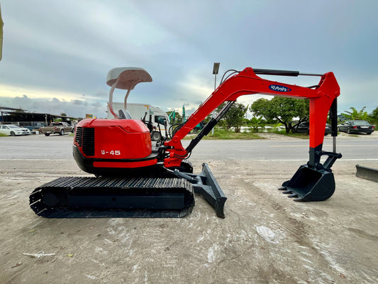 Kubota U-45