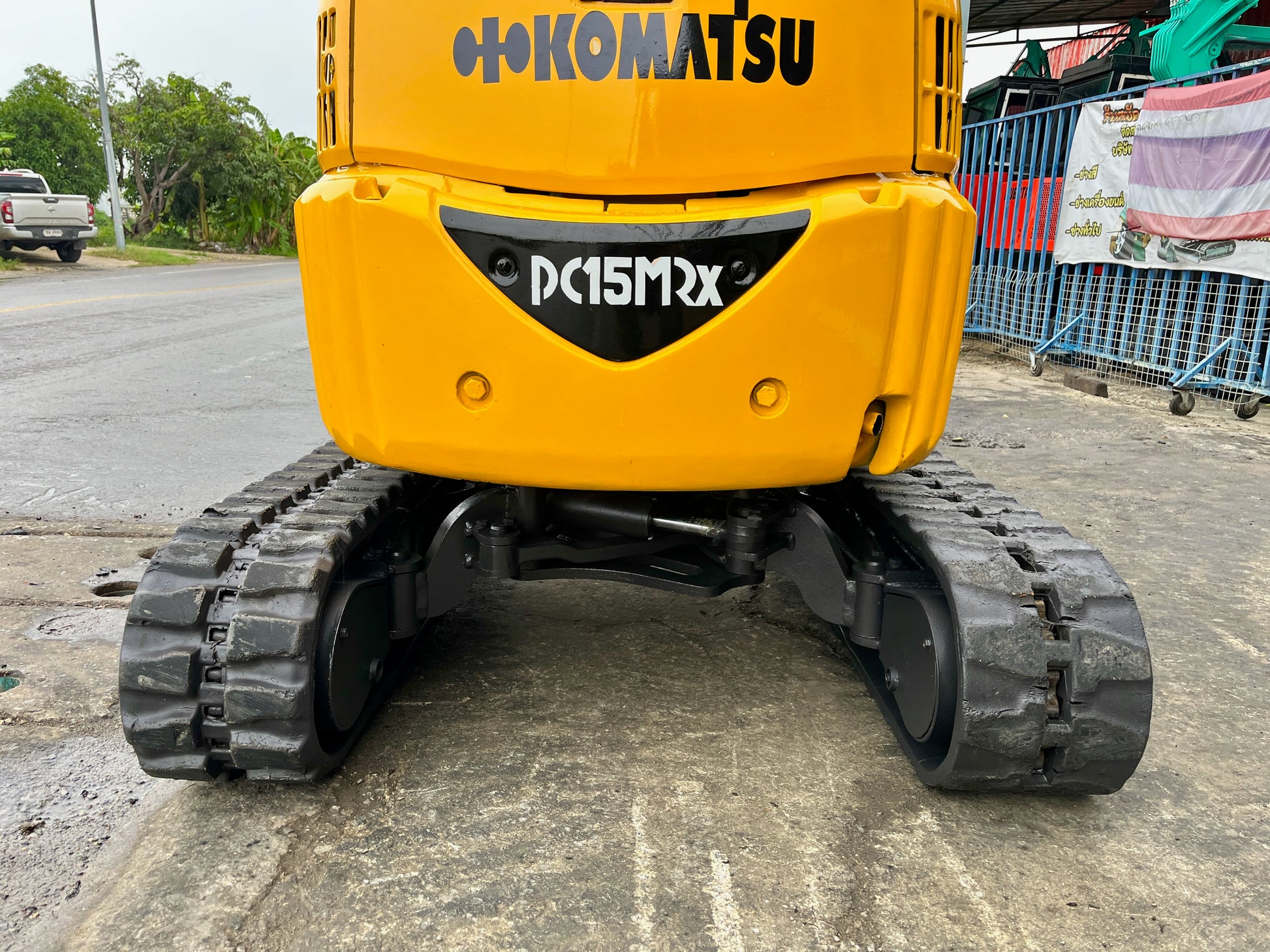 แทรคยางและช่วงล่างรถขุด Komatsu PC15MR-1