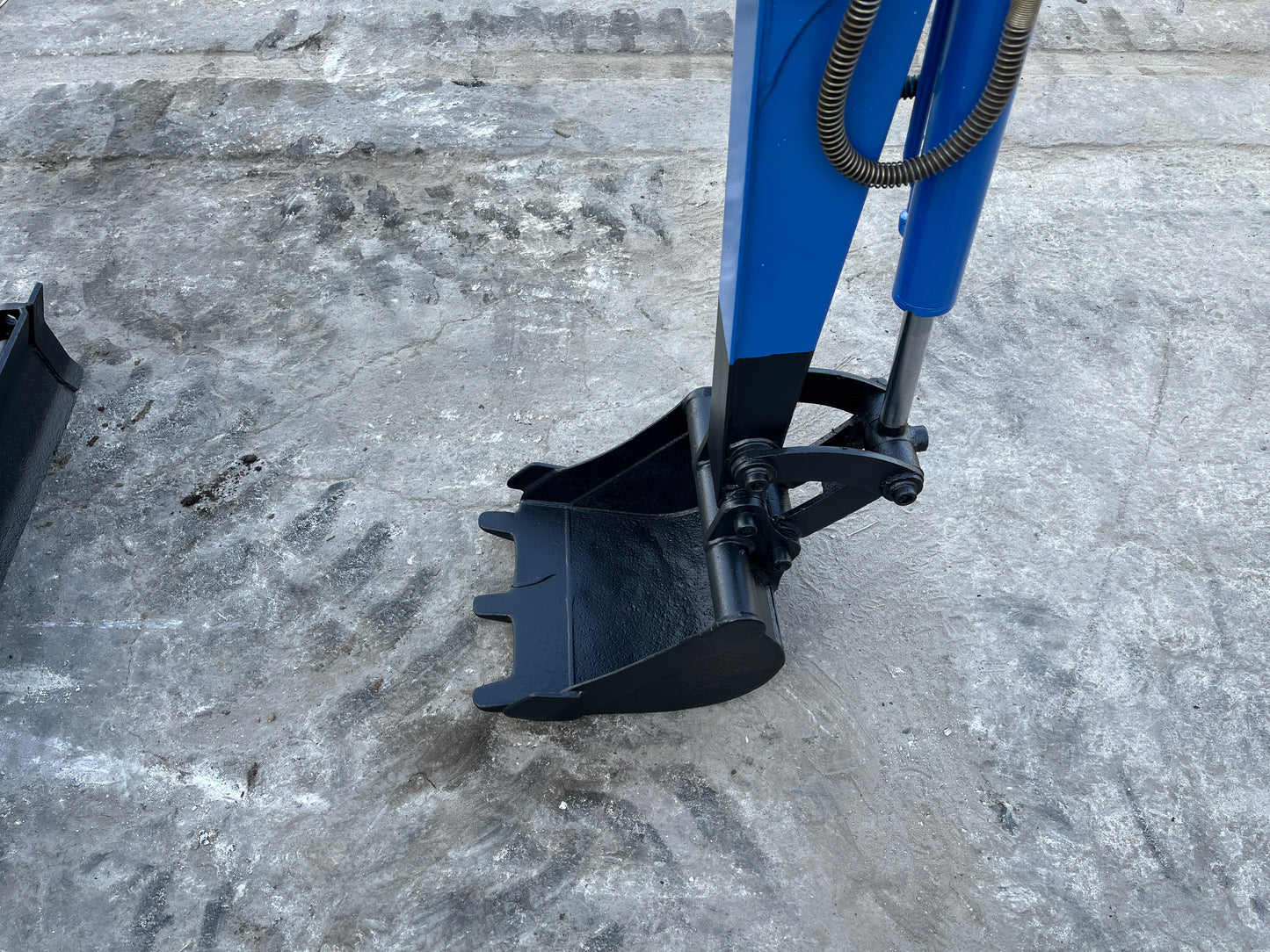 Kobelco SK007