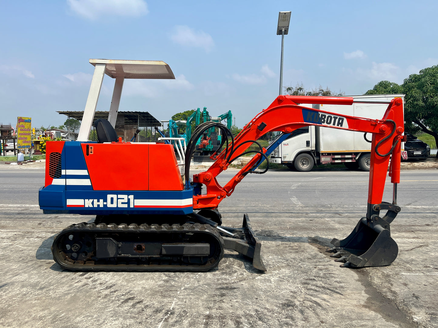 Kubota KH-021