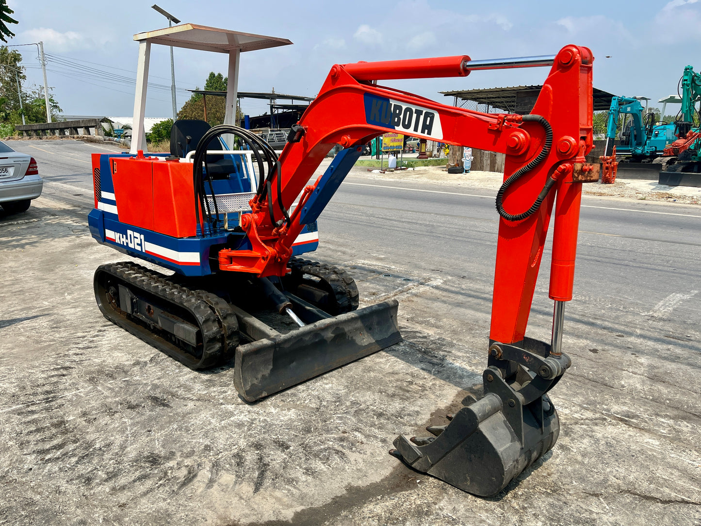 Kubota KH-021
