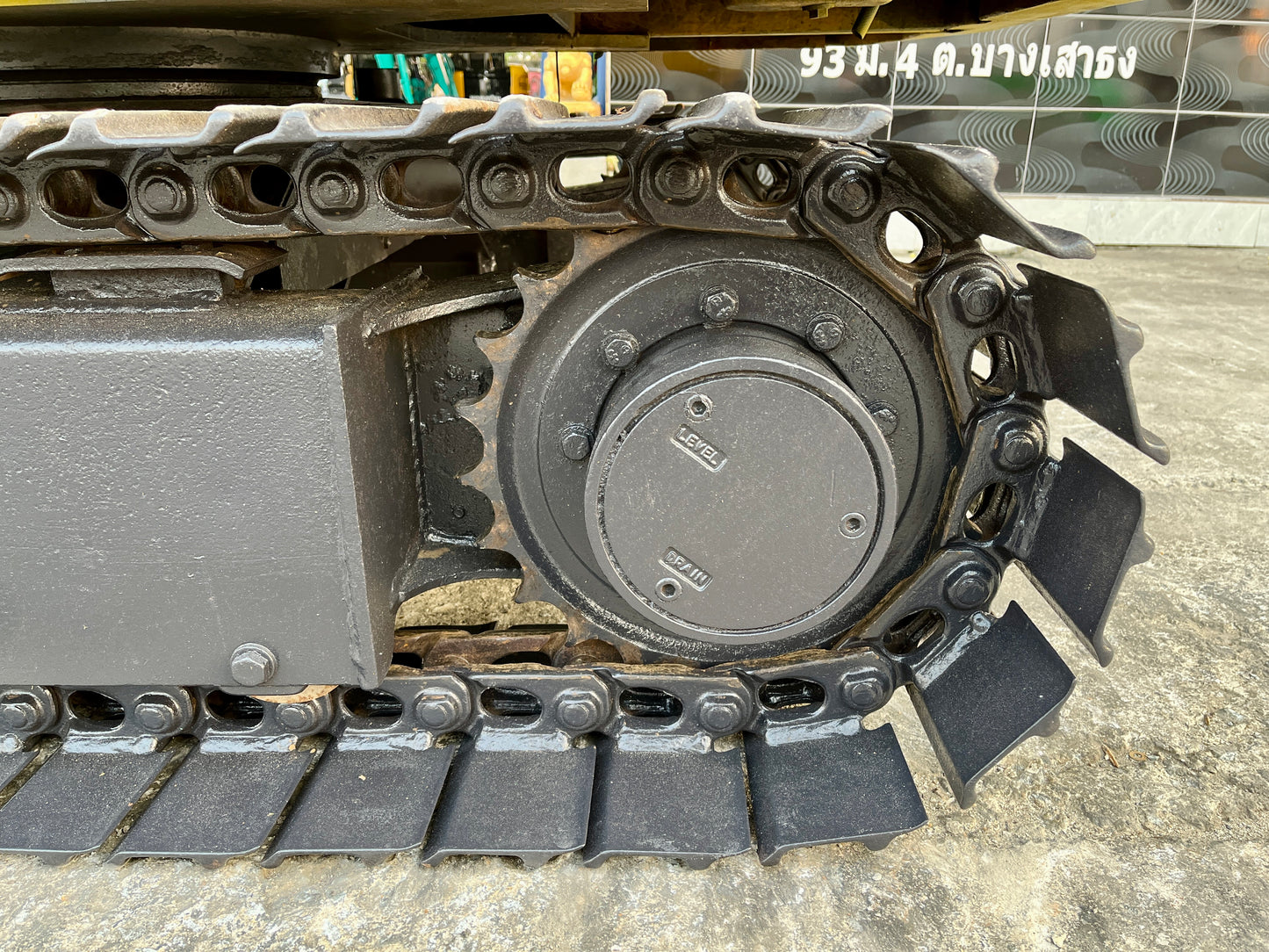 Komatsu PC15-2