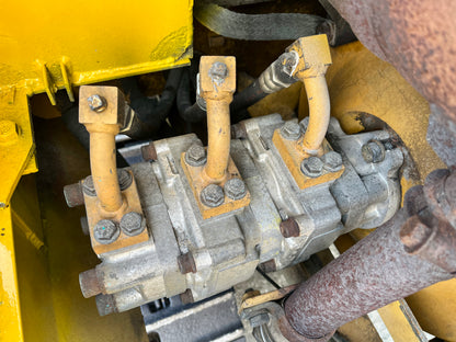 Komatsu PC15-2