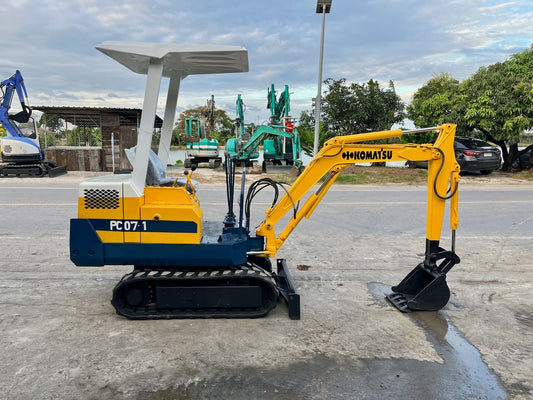 Komatsu PC07-1