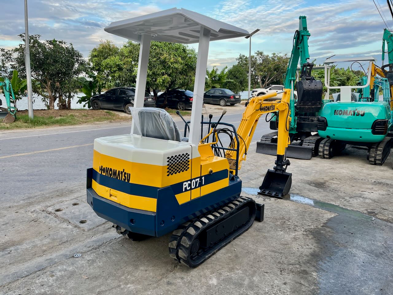 Komatsu PC07-1