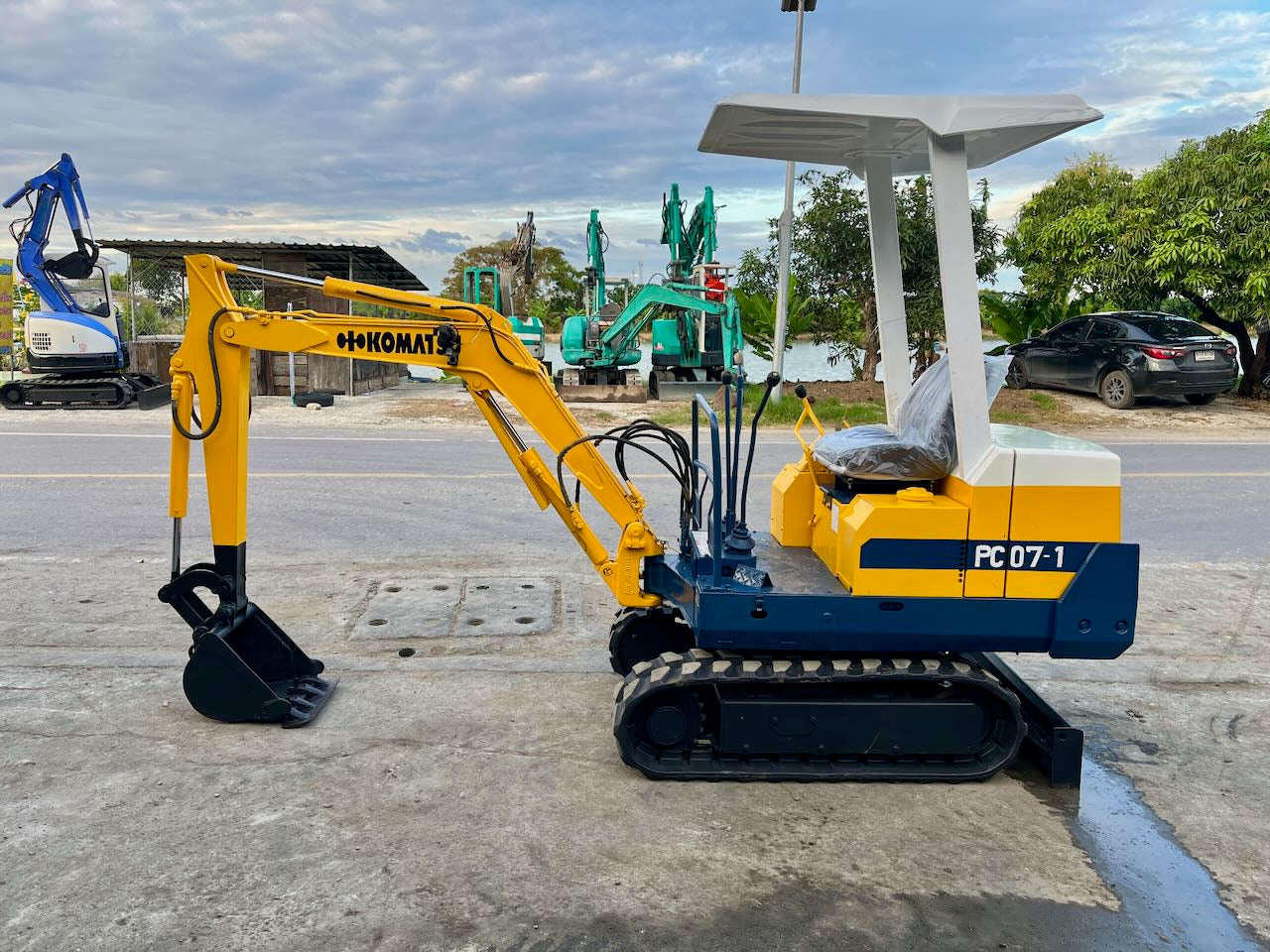 Komatsu PC07-1