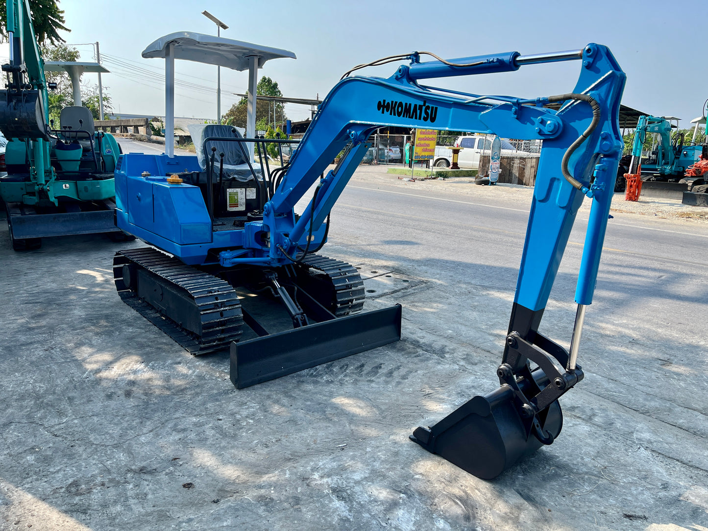 Komatsu PC15