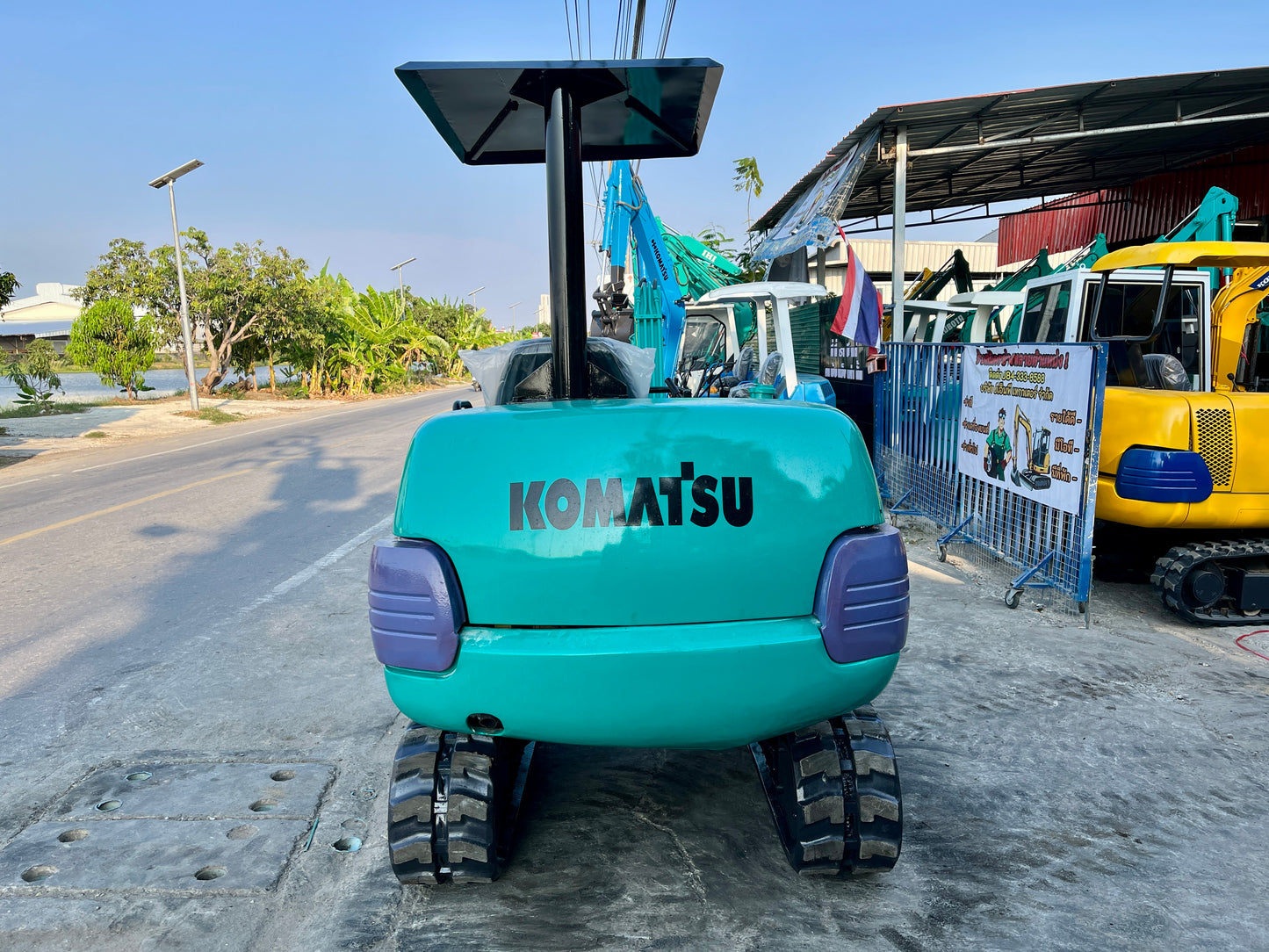 Komatsu PC20-7