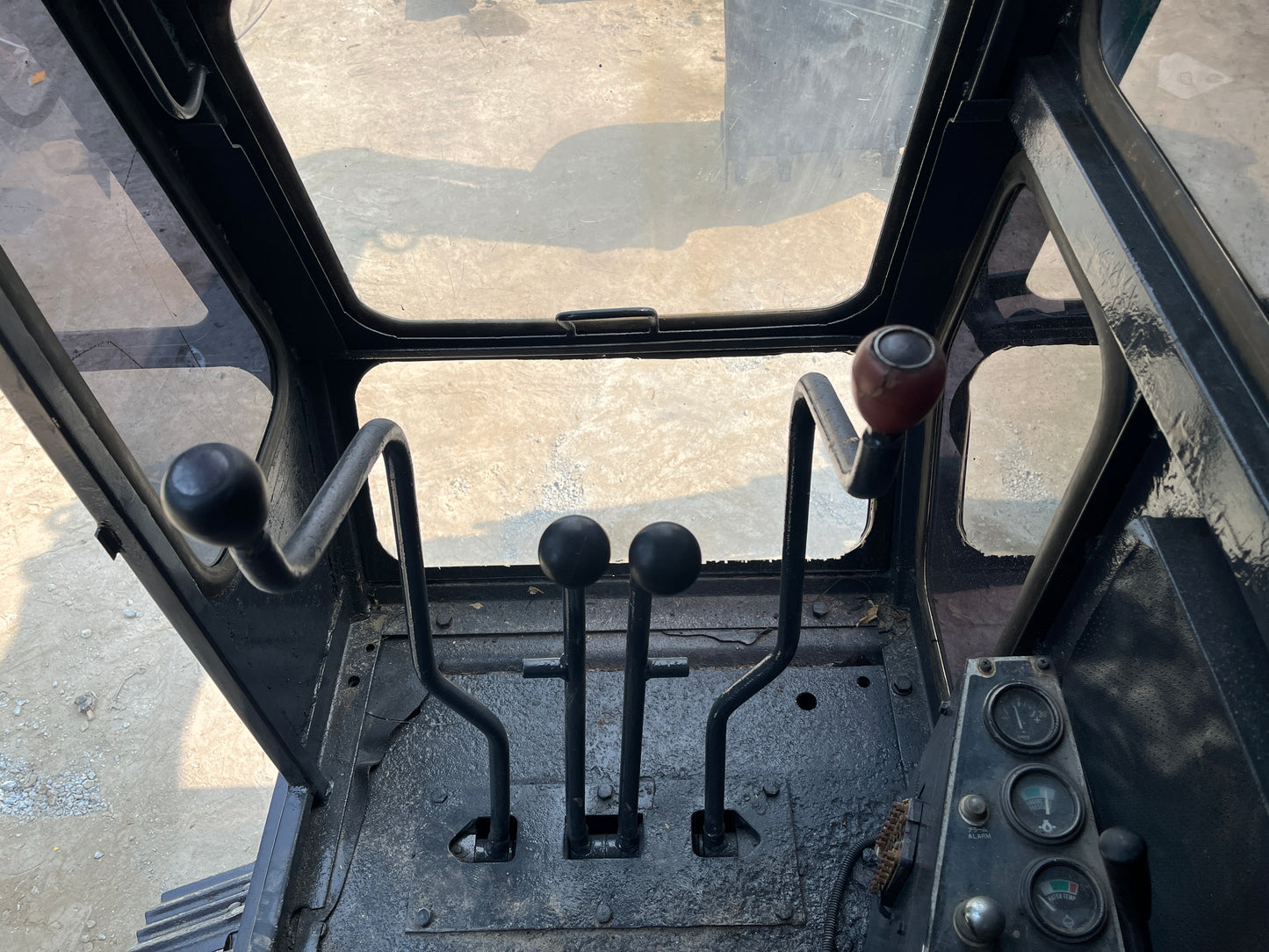 Kobelco SK05